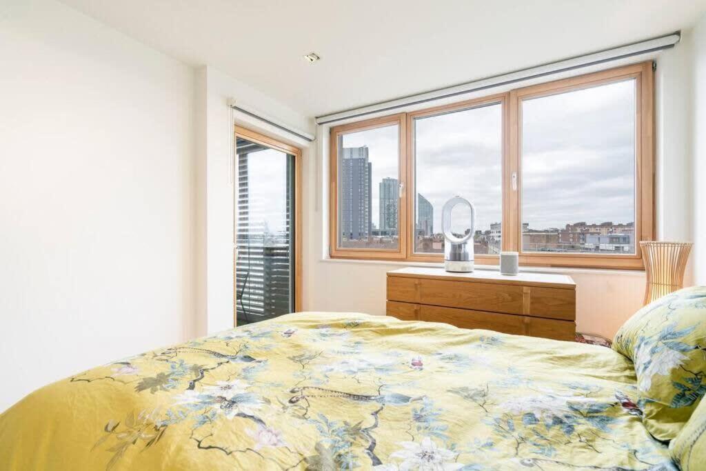 1 Bedroom Penthouse Flat In East London Eksteriør bilde